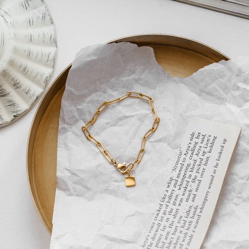 Nika Chain